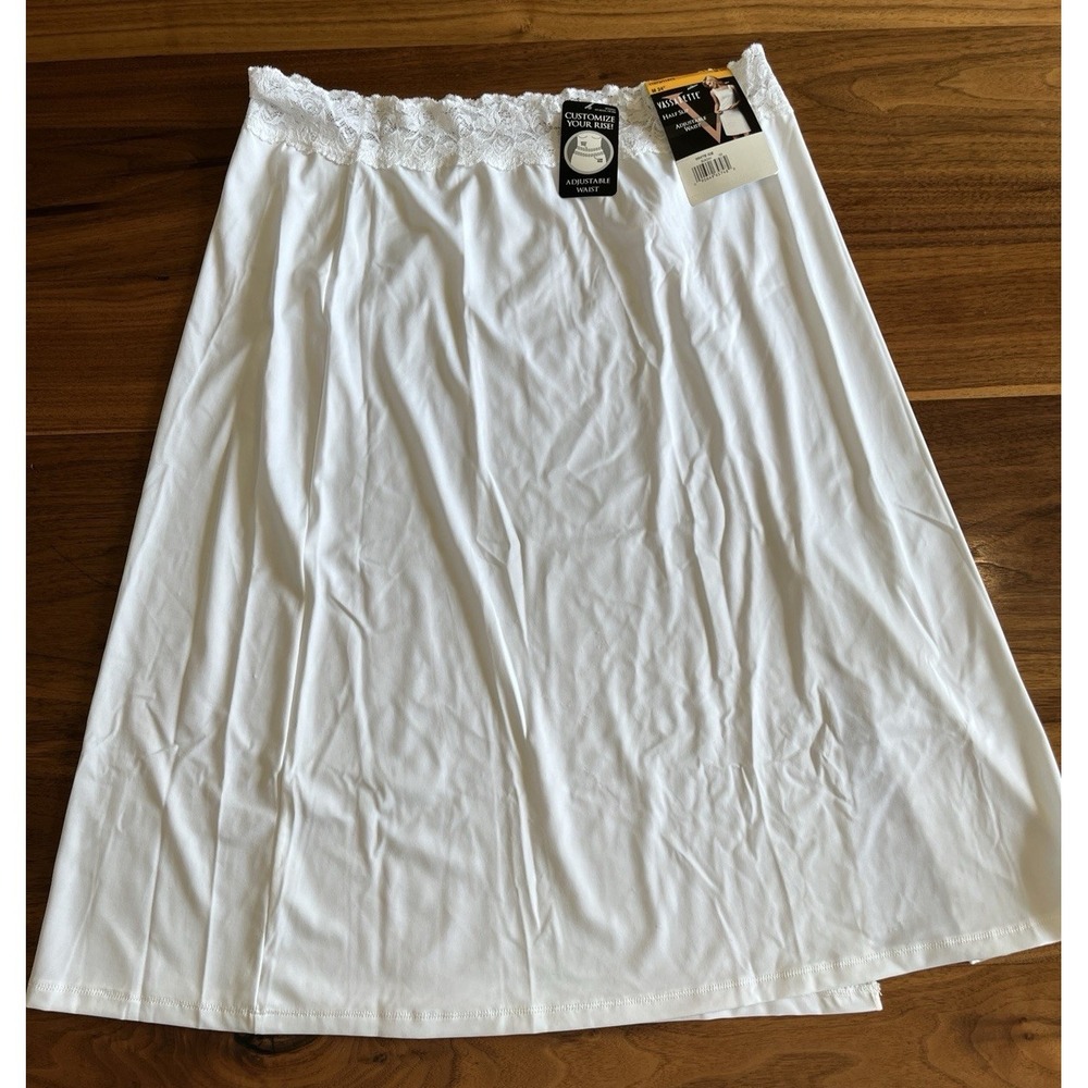 Vassarette Half Slip White Ice Size Womens Size Medium 24"L Adjustable Waist NEW